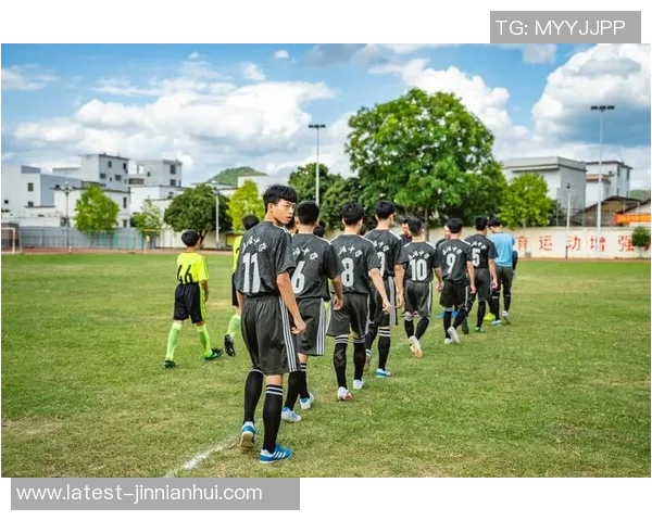 难忘的一场足球赛带给我的激情与感动的回忆之旅